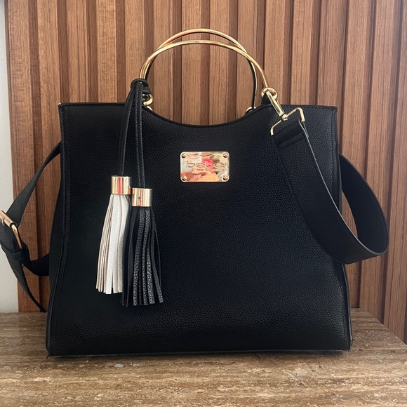 Bebe Los Ángeles Leather handbag, Purse, Black Gold Hooks, tassels Adjustable - Picture 3 of 16